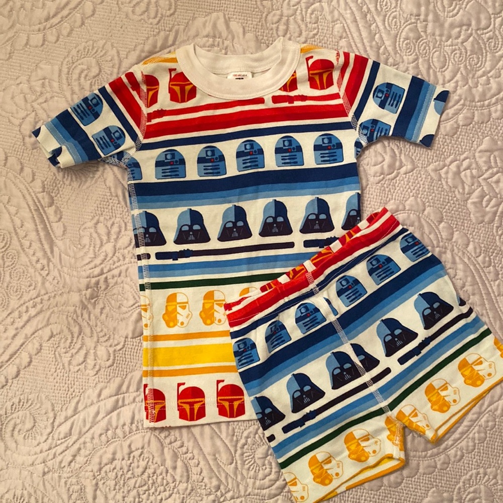 COPY - Unisex Hanna Andersson Star Wars pajamas - like new size 4